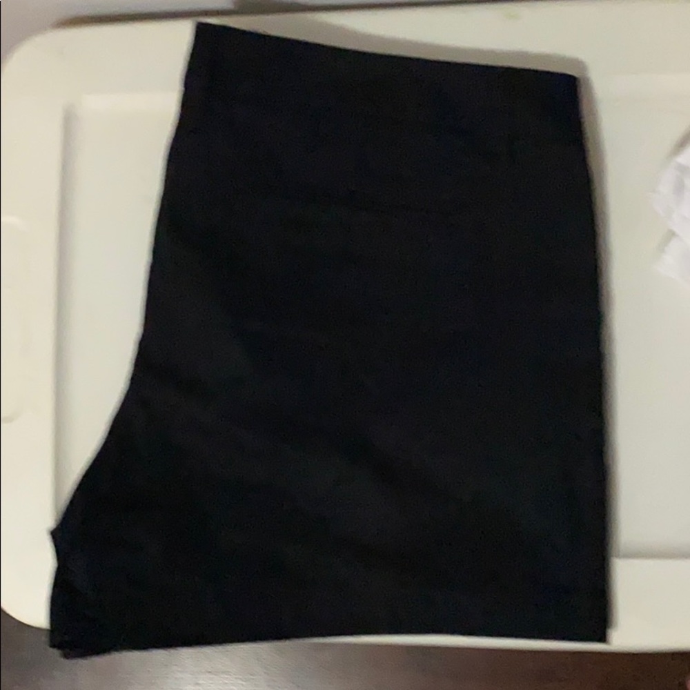 Stylus shorts size 16